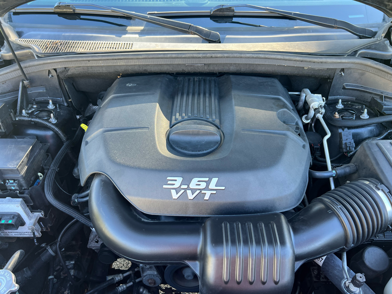 Jeep Grand Cherokee Laredo 4WD 2012 Jeep Grand Cherokee Laredo 4WD 2012