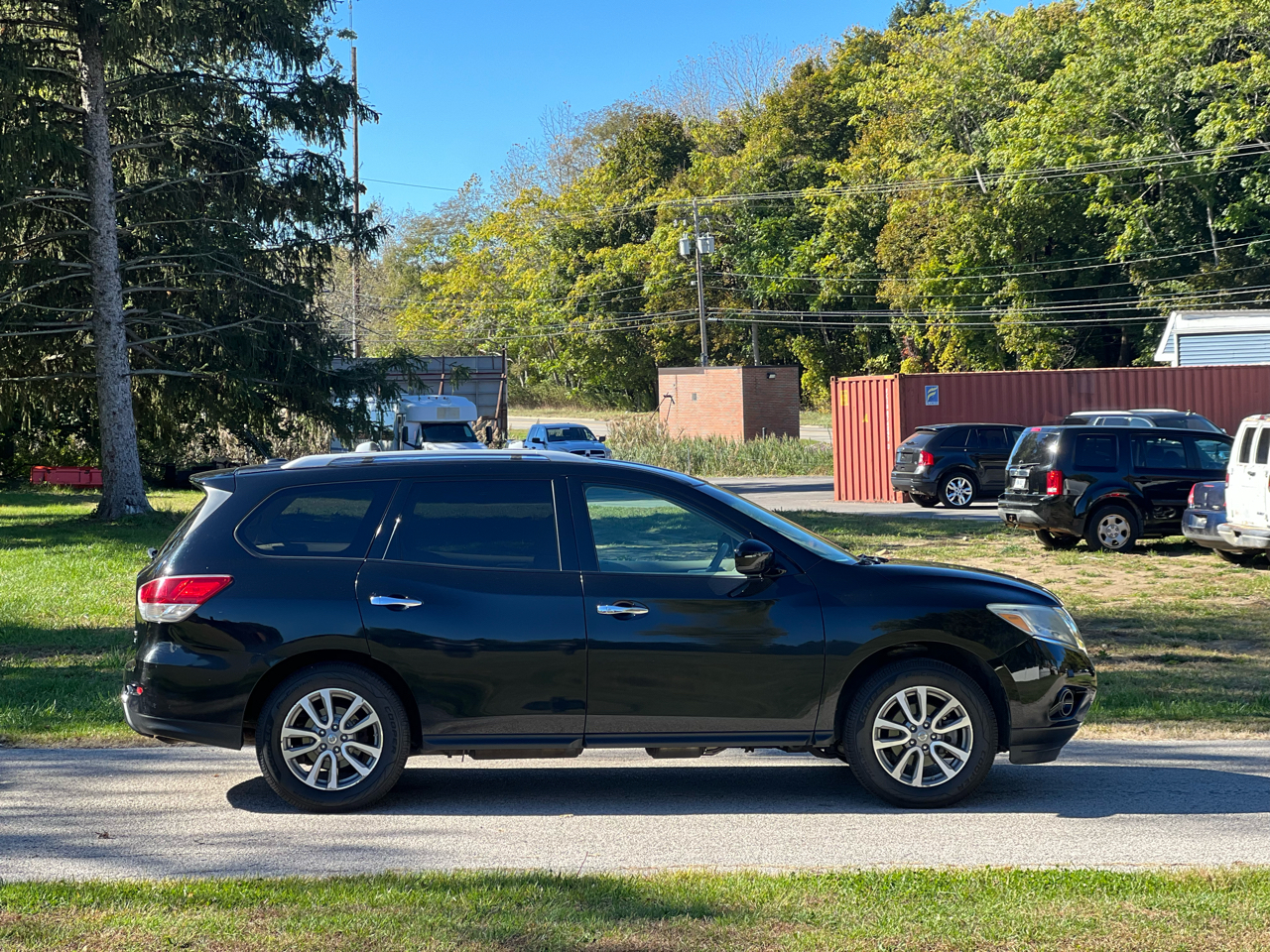Nissan Pathfinder S 4WD 2013 Nissan Pathfinder S 4WD 2013