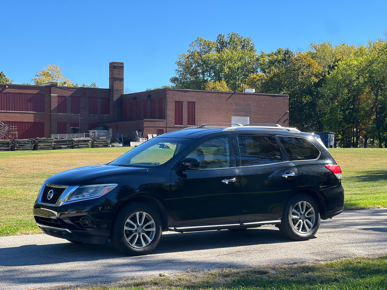 Nissan Pathfinder S 4WD 2013 Nissan Pathfinder S 4WD 2013