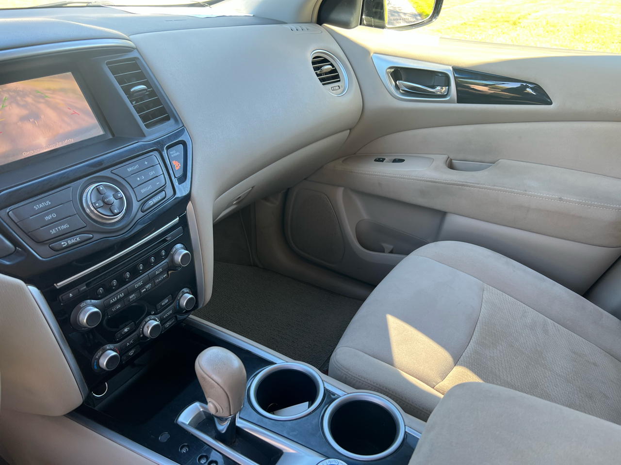 Nissan Pathfinder S 4WD 2013 Nissan Pathfinder S 4WD 2013