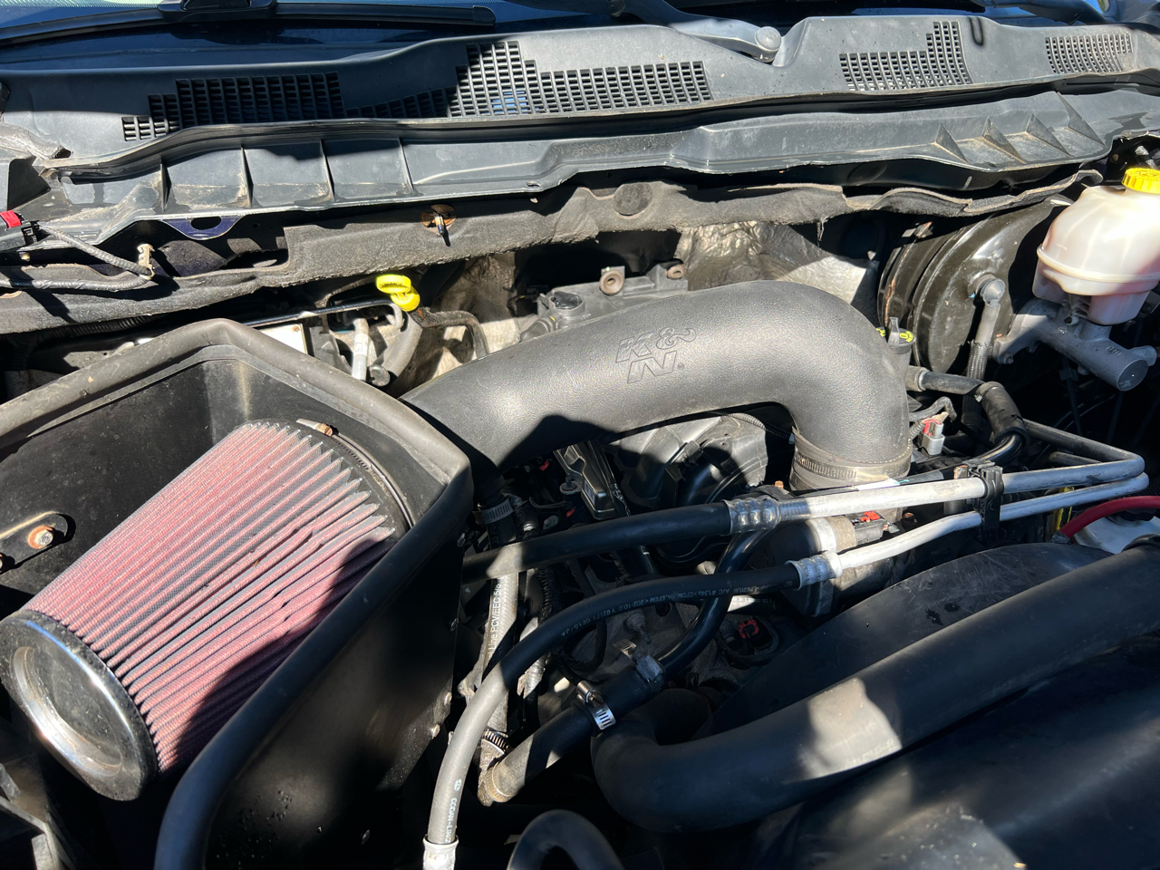 RAM 1500 SLT Quad Cab 4WD 2012 RAM 1500 SLT Quad Cab 4WD 2012