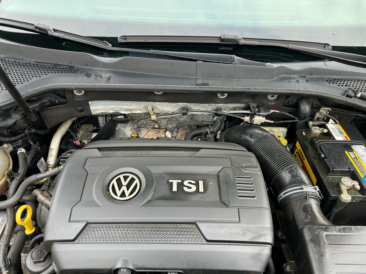 Volkswagen GTI S 6M 4-Door 2015 Volkswagen GTI S 6M 4-Door 2015