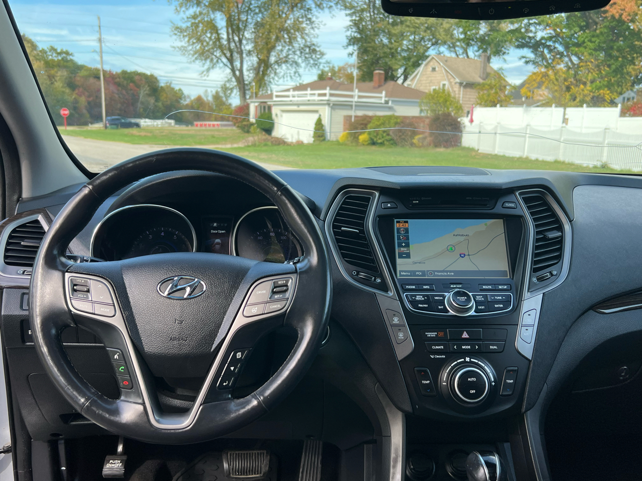 Hyundai Santa Fe Sport 2.0T FWD 2015 Hyundai Santa Fe Sport 2.0T FWD 2015