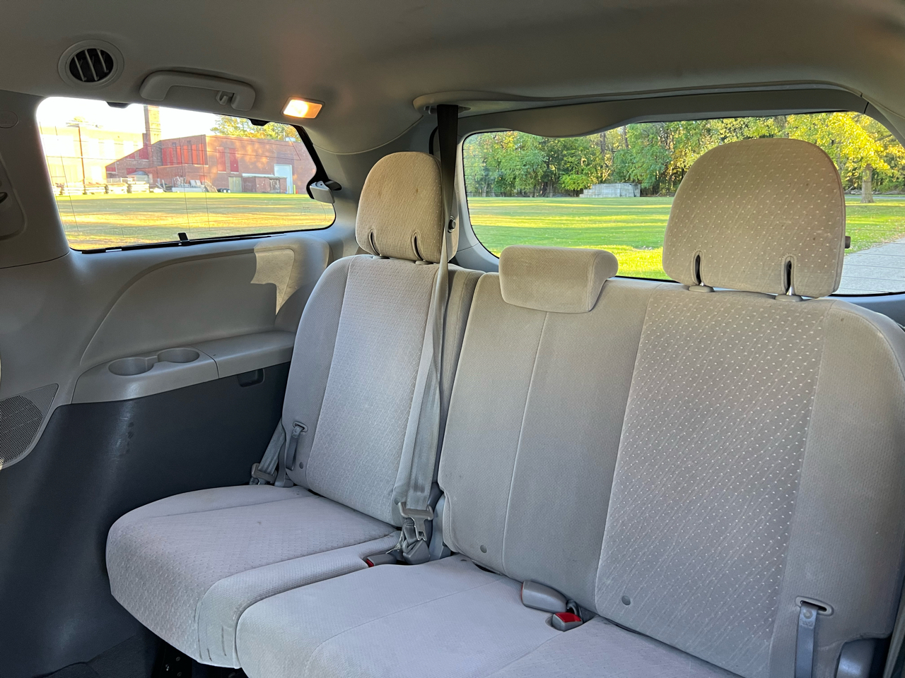 Toyota Sienna LE FWD 8-Passenger V6 2015 Toyota Sienna LE FWD 8-Passenger V6 2015