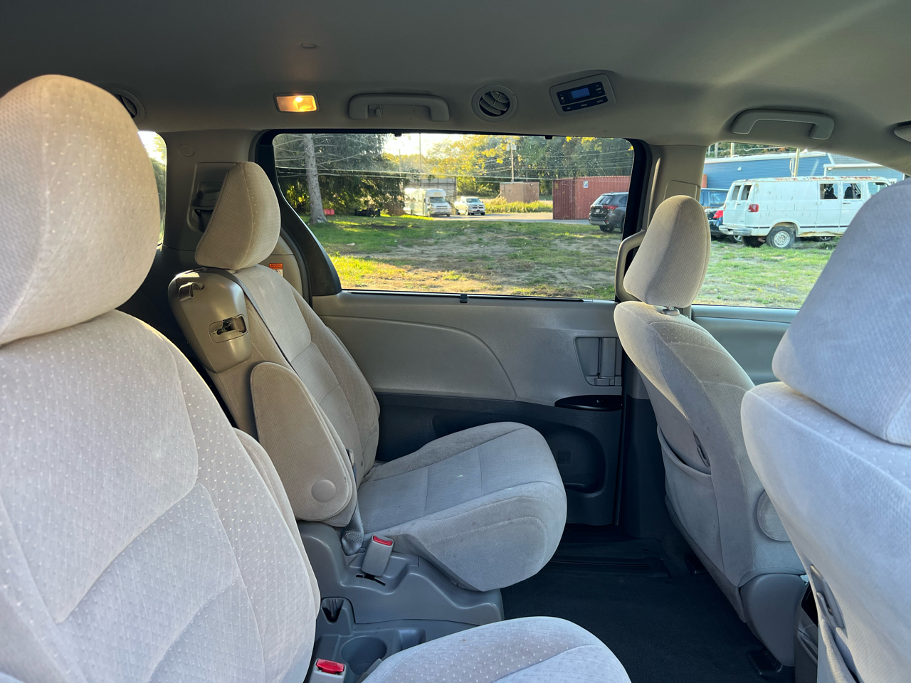 Toyota Sienna LE FWD 8-Passenger V6 2015 Toyota Sienna LE FWD 8-Passenger V6 2015