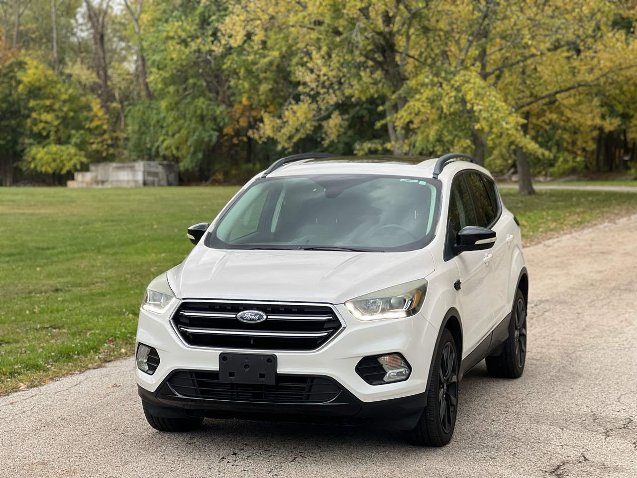 Ford Escape Titanium 4WD 2017 Ford Escape Titanium 4WD 2017