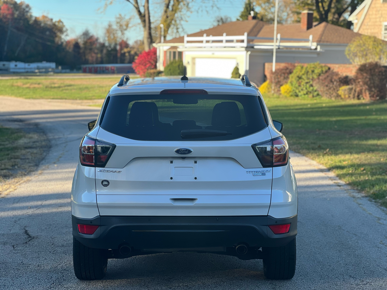 Ford Escape Titanium 4WD 2017 Ford Escape Titanium 4WD 2017