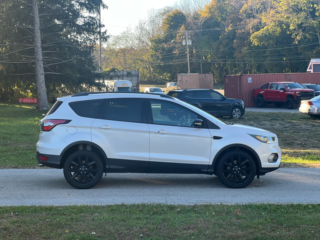 Ford Escape Titanium 4WD 2017 Ford Escape Titanium 4WD 2017