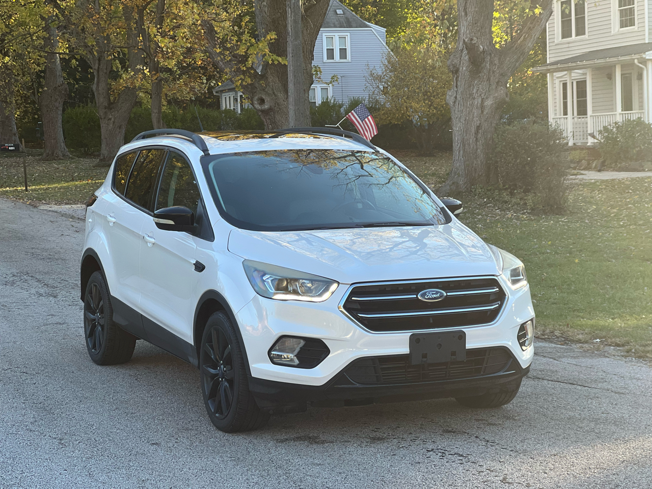 Ford Escape Titanium 4WD 2017 Ford Escape Titanium 4WD 2017