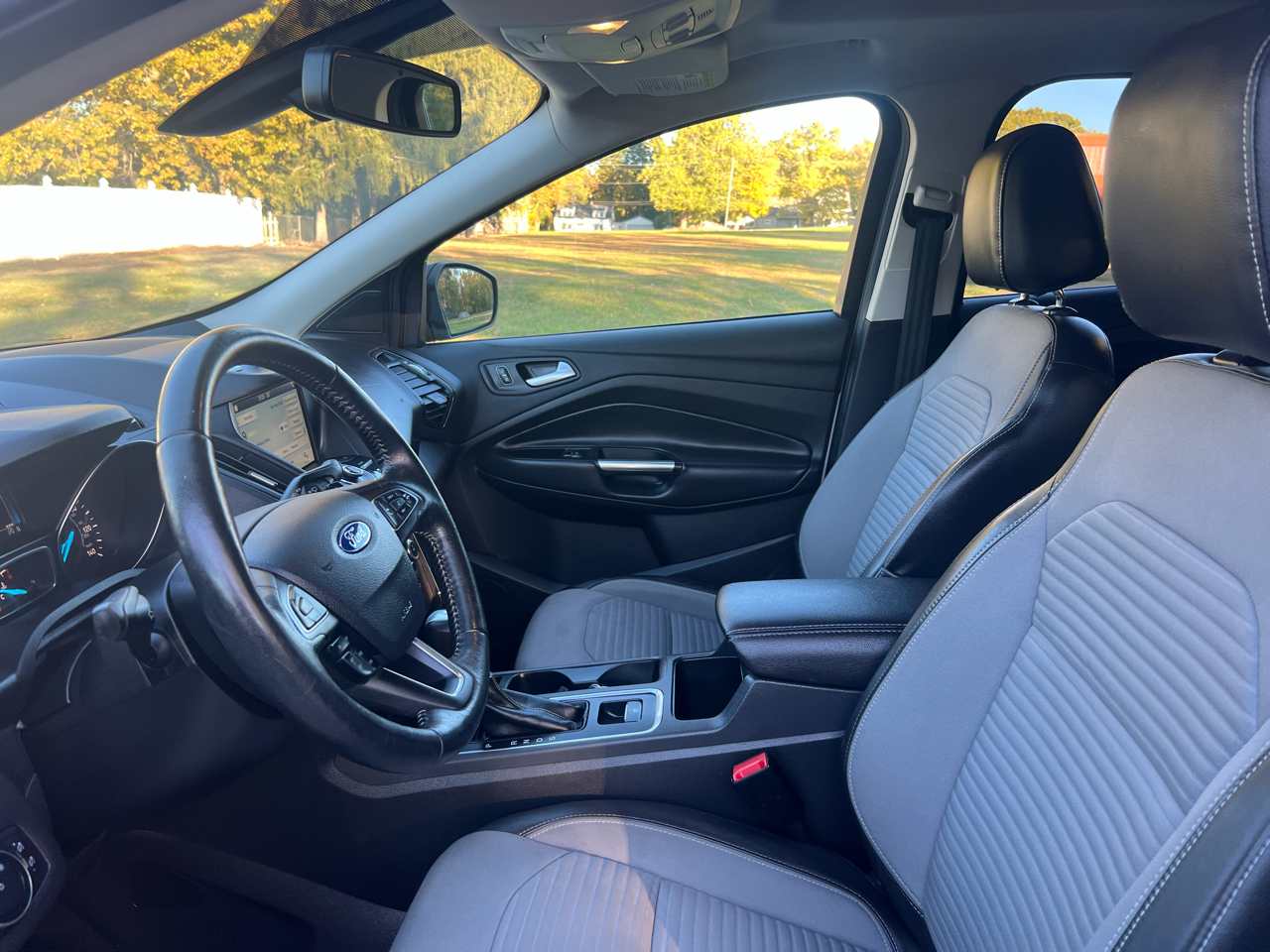 Ford Escape Titanium 4WD 2017 Ford Escape Titanium 4WD 2017
