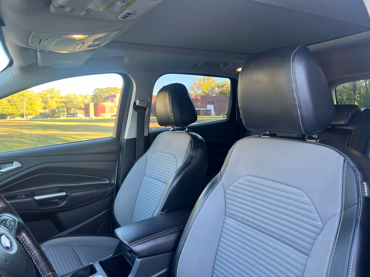 Ford Escape Titanium 4WD 2017 Ford Escape Titanium 4WD 2017