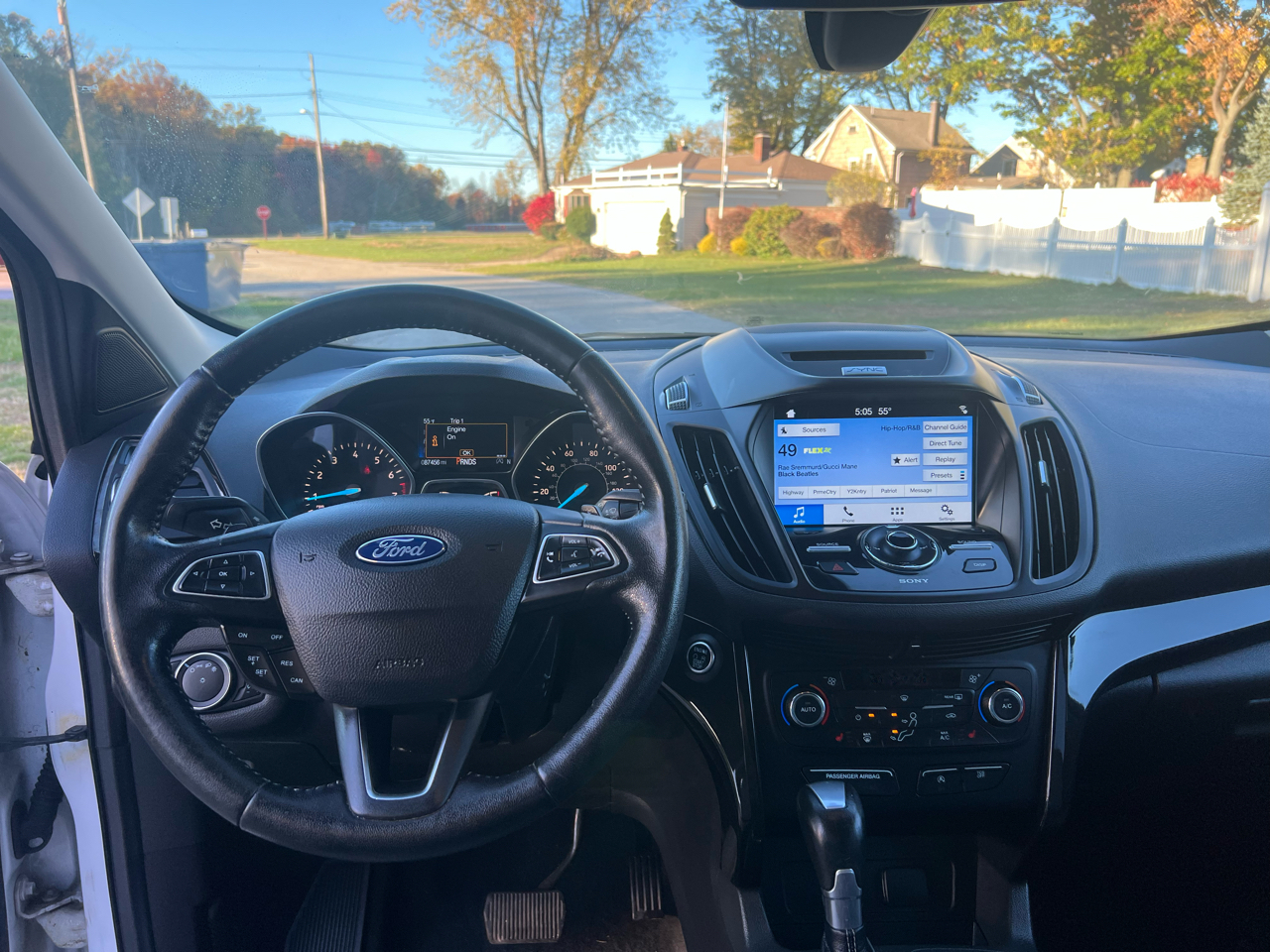 Ford Escape Titanium 4WD 2017 Ford Escape Titanium 4WD 2017