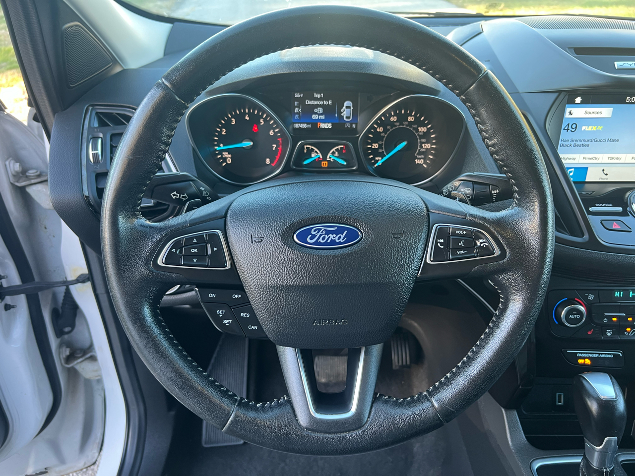 Ford Escape Titanium 4WD 2017 Ford Escape Titanium 4WD 2017