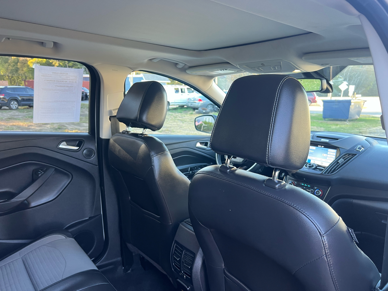 Ford Escape Titanium 4WD 2017 Ford Escape Titanium 4WD 2017
