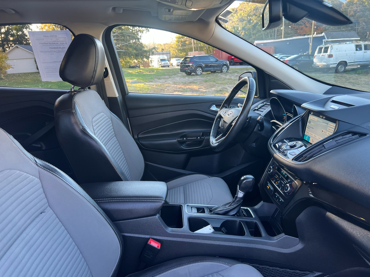 Ford Escape Titanium 4WD 2017 Ford Escape Titanium 4WD 2017