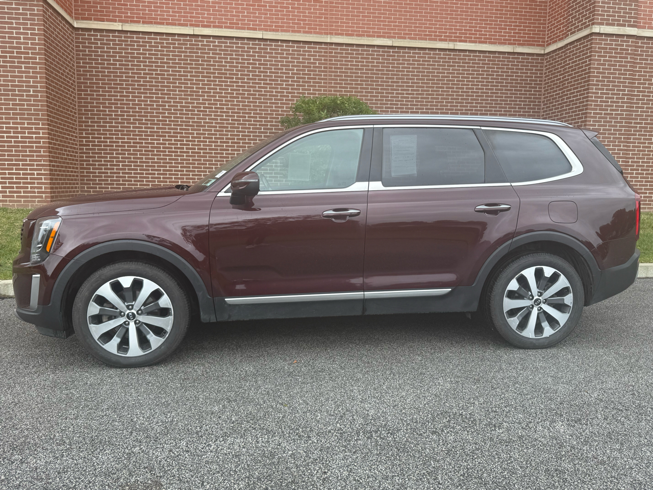 2020 Kia Telluride S photo 3