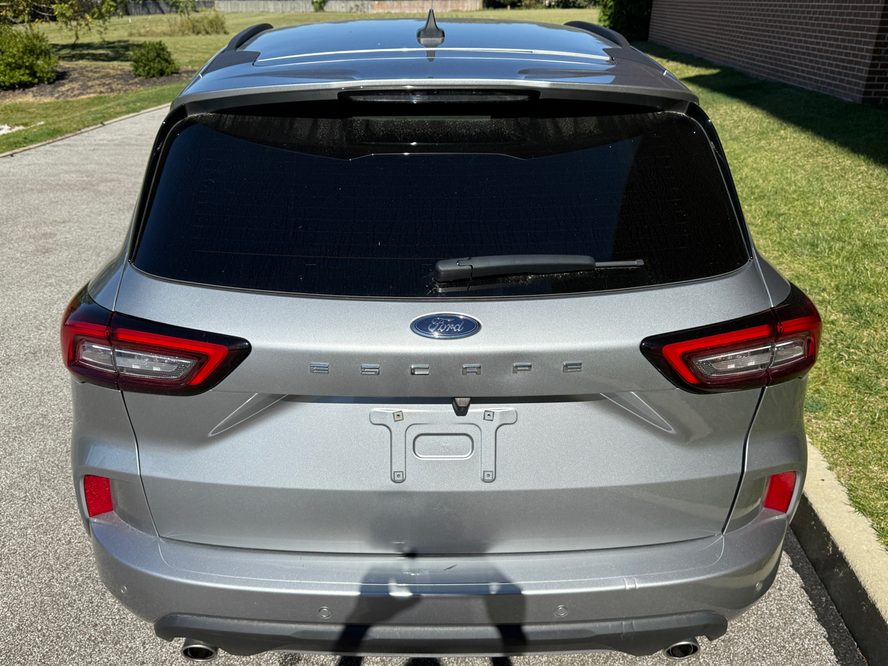 2023 Ford Escape ST-Line photo 4