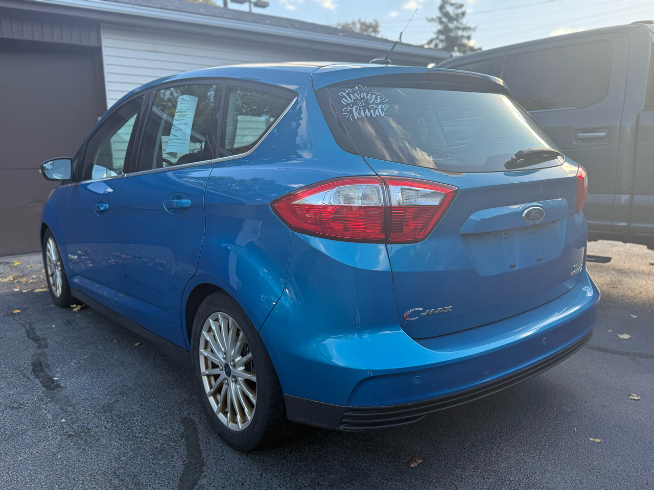 2014 Ford C-Max Hybrid SEL photo 4