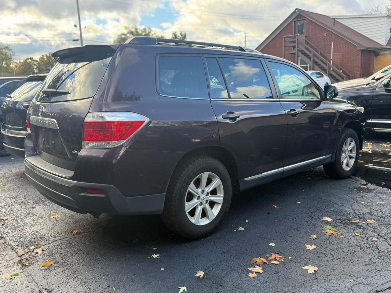 2013 Toyota Highlander Base Hybrid photo 3