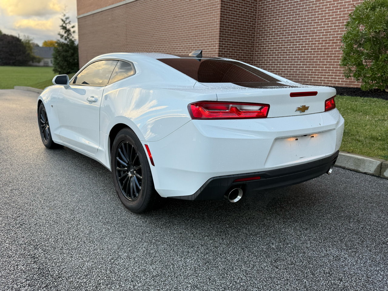 Chevrolet Camaro  2016 Chevrolet Camaro  2016