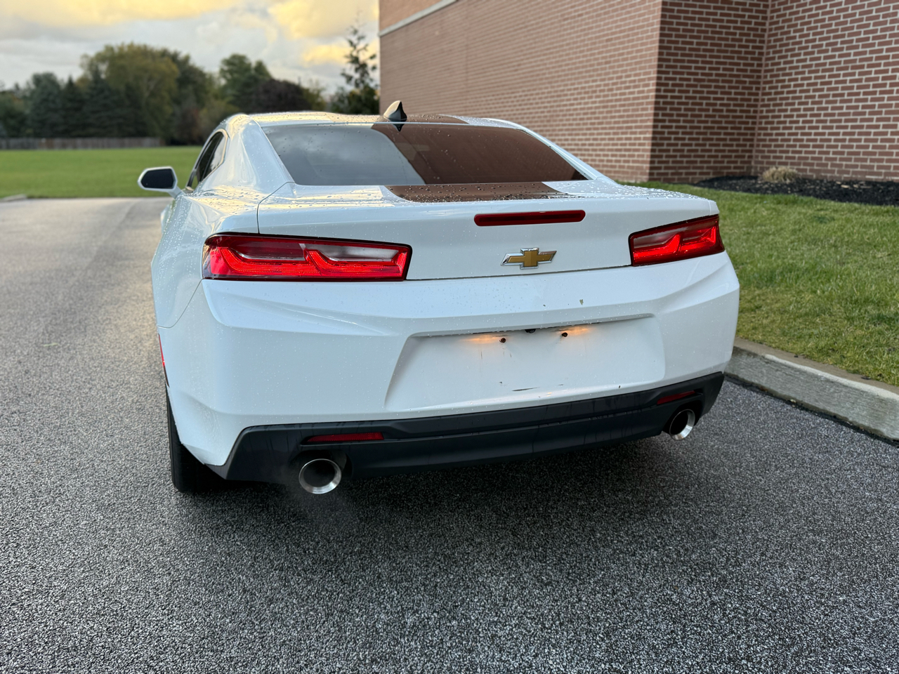 Chevrolet Camaro  2016 Chevrolet Camaro  2016