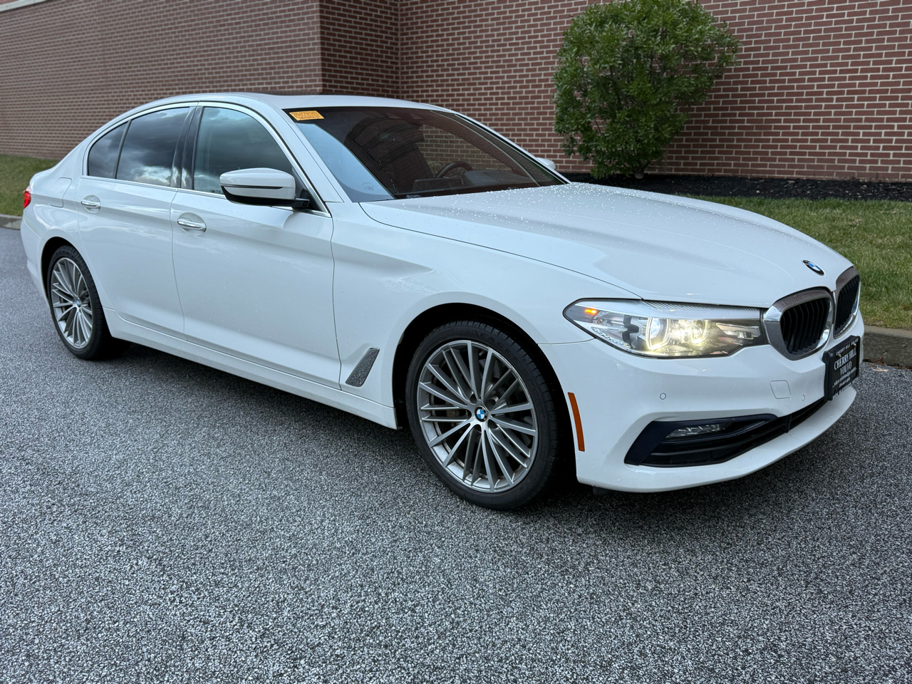BMW 5-Series  2018 BMW 5-Series  2018