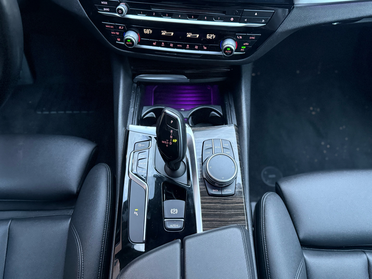 BMW 5-Series  2018 BMW 5-Series  2018