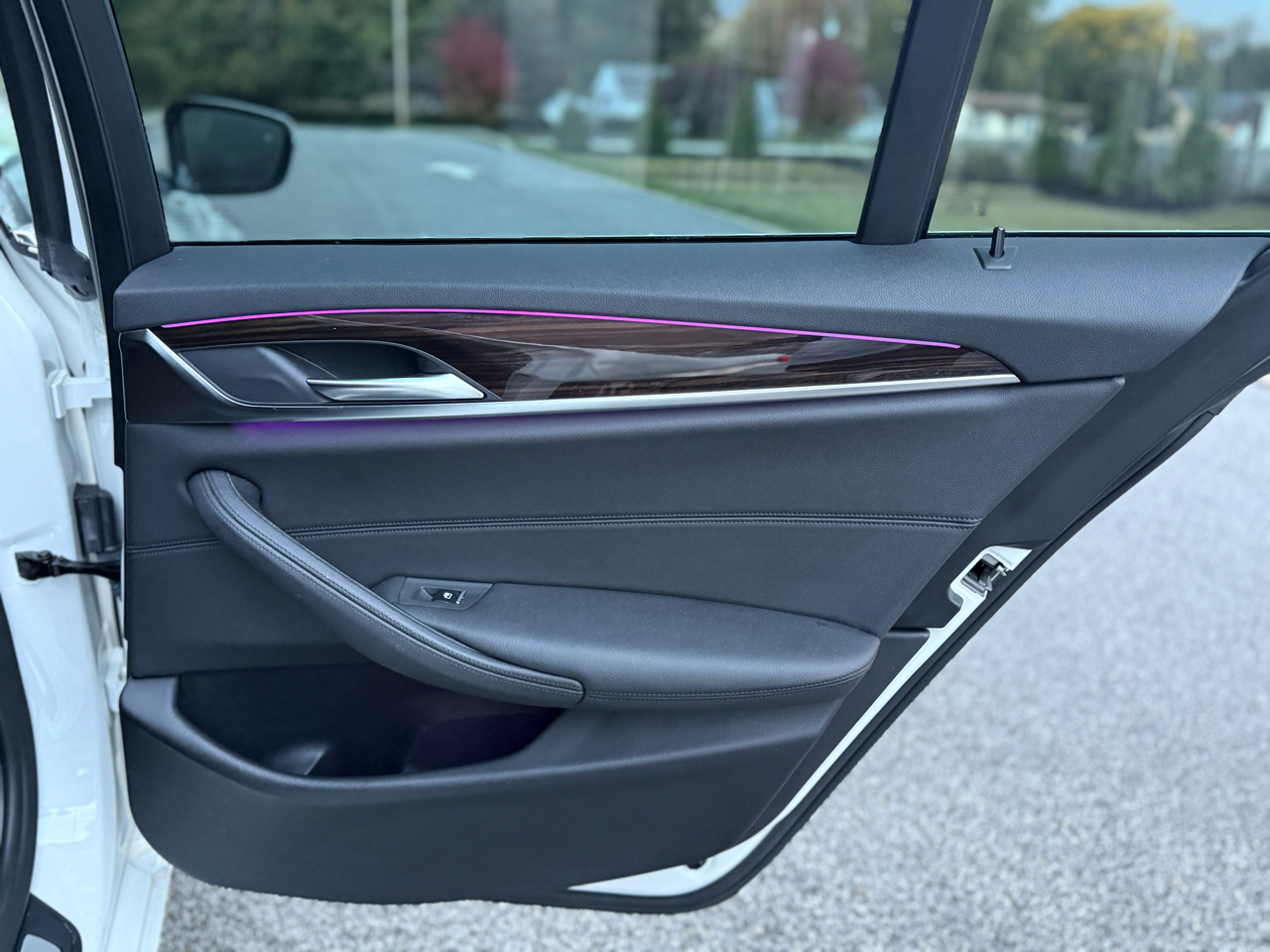 BMW 5-Series  2018 BMW 5-Series  2018