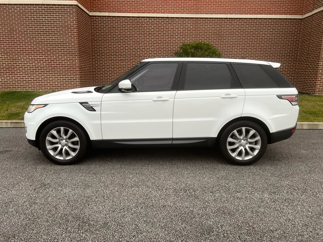 Land Rover Range Rover Sport  2015