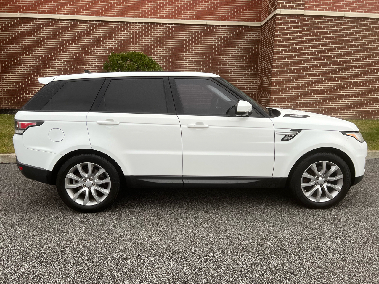 Land Rover Range Rover Sport  2015