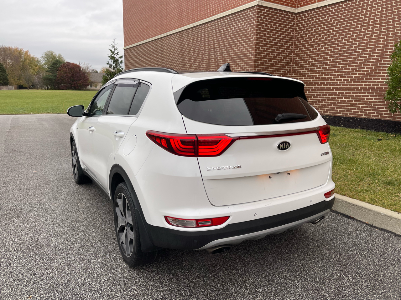 2019 Kia Sportage SX Turbo photo 3
