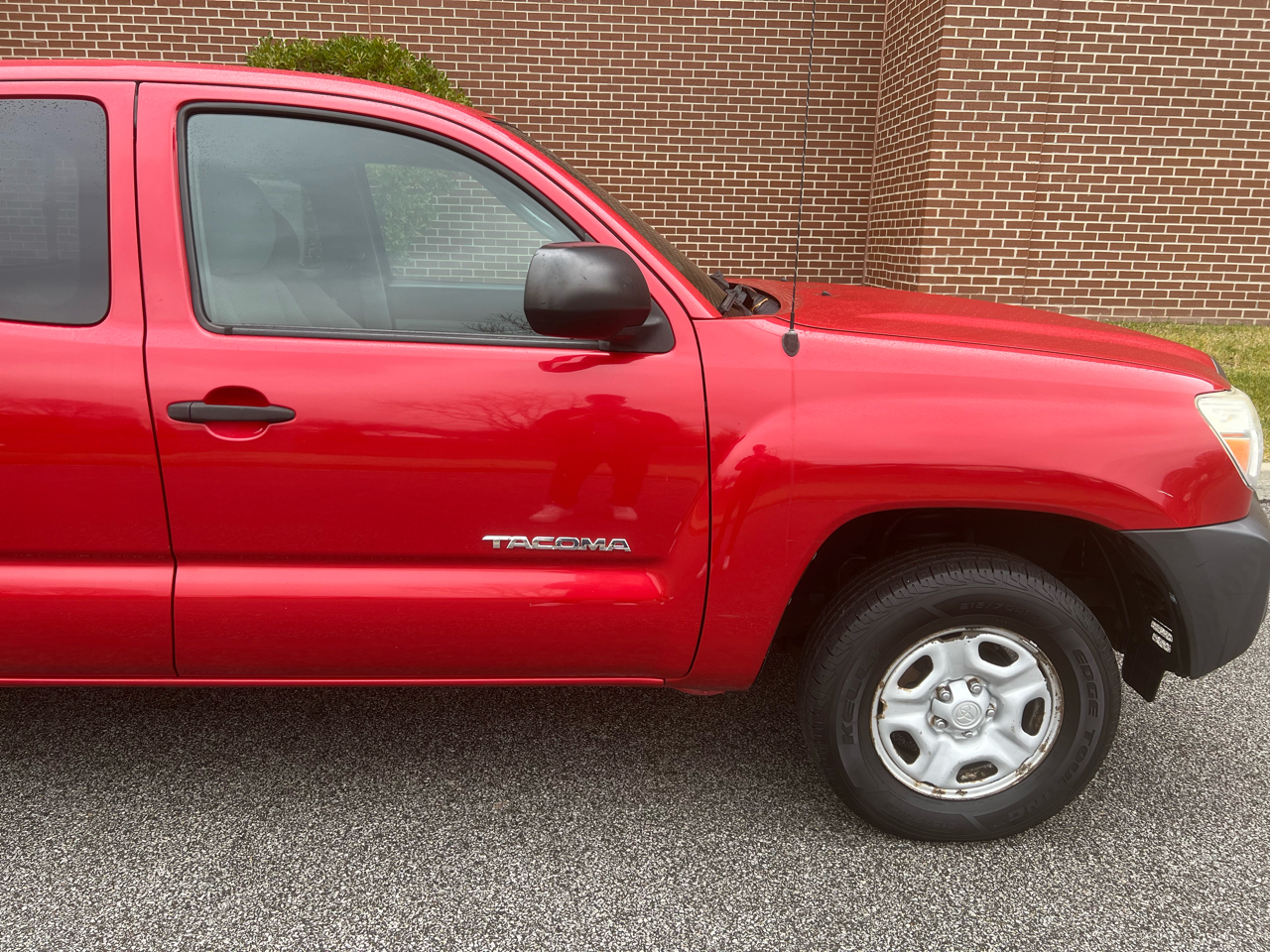 Toyota Tacoma  2013