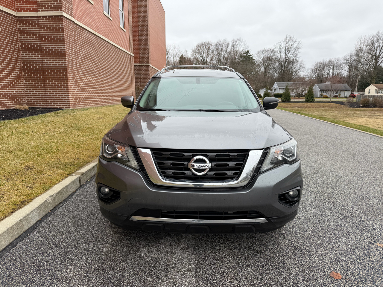Nissan Pathfinder  2017