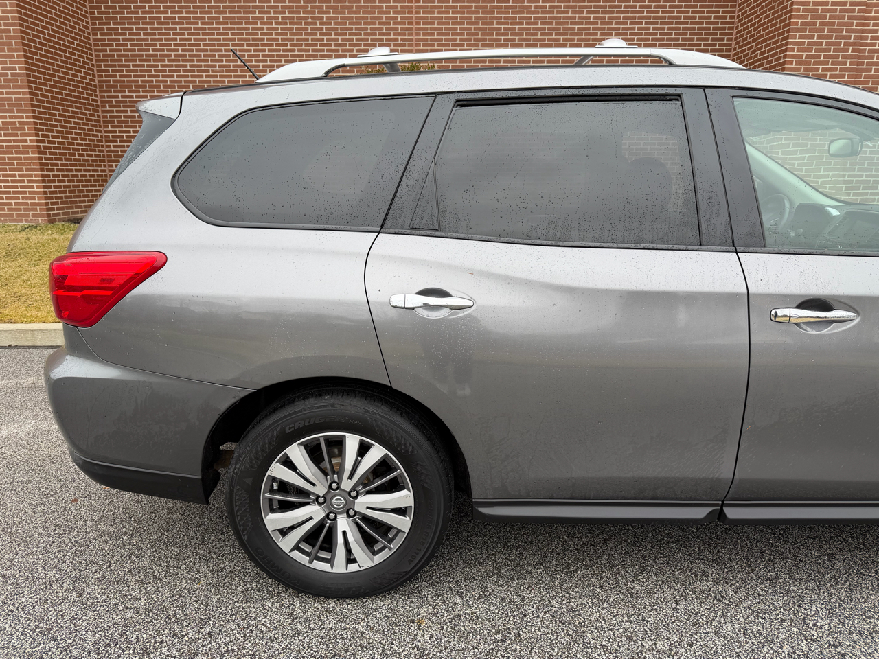 Nissan Pathfinder  2017