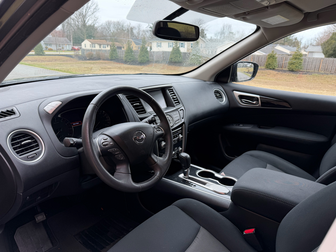 Nissan Pathfinder  2017