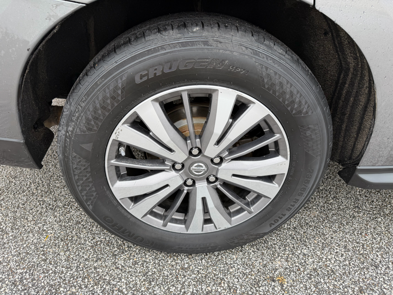 Nissan Pathfinder  2017