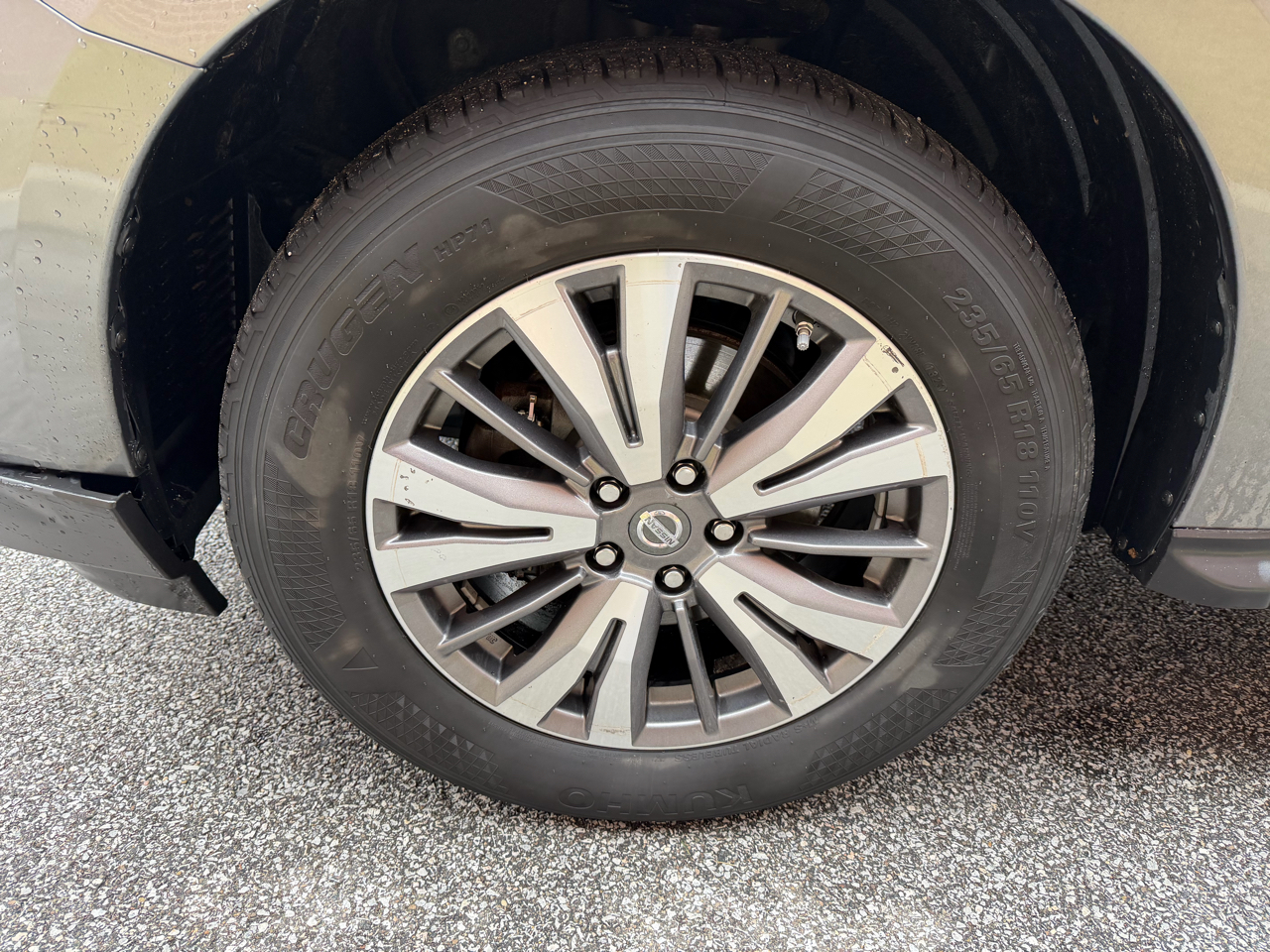 Nissan Pathfinder  2017