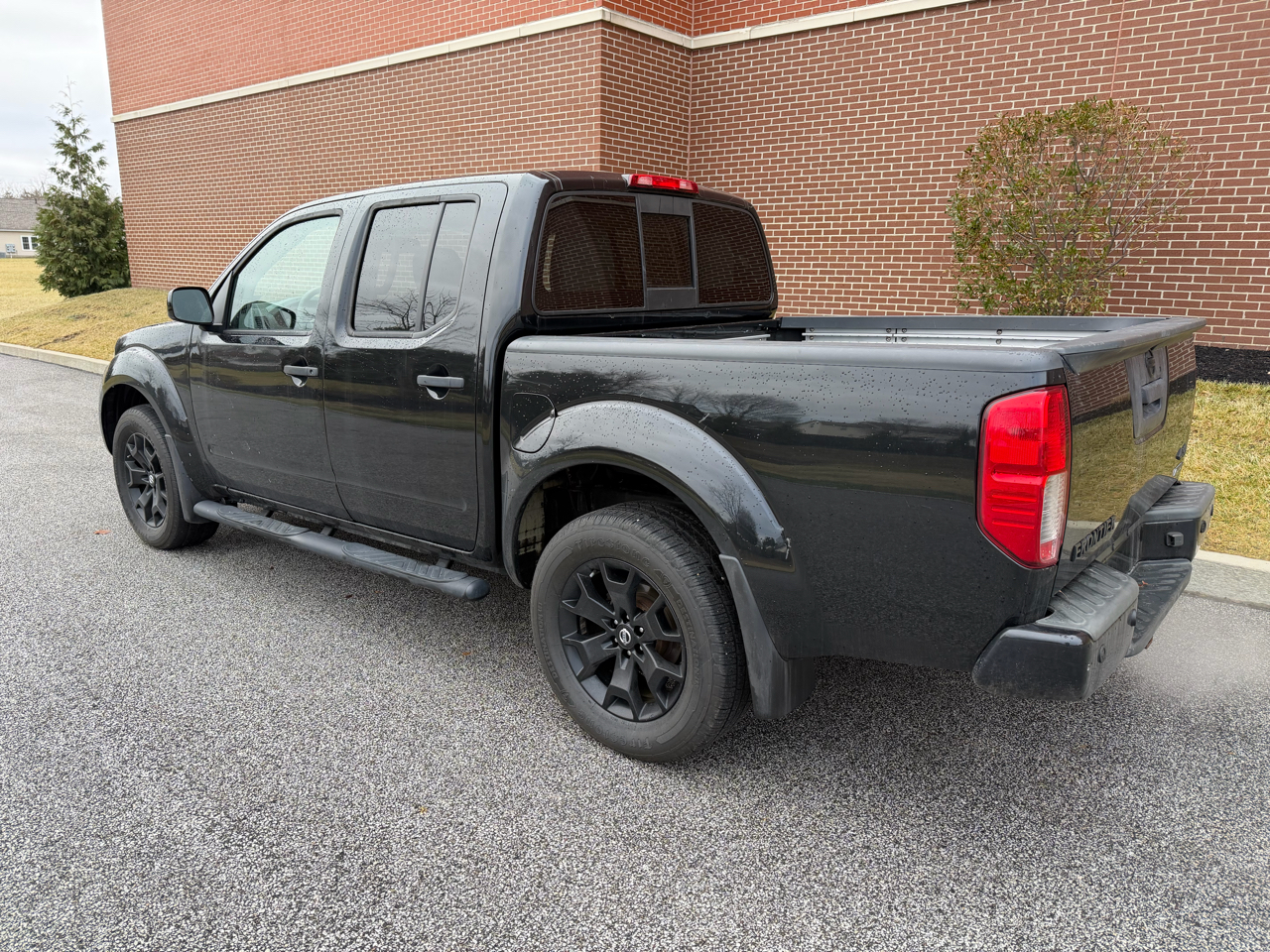 Nissan Frontier  2020