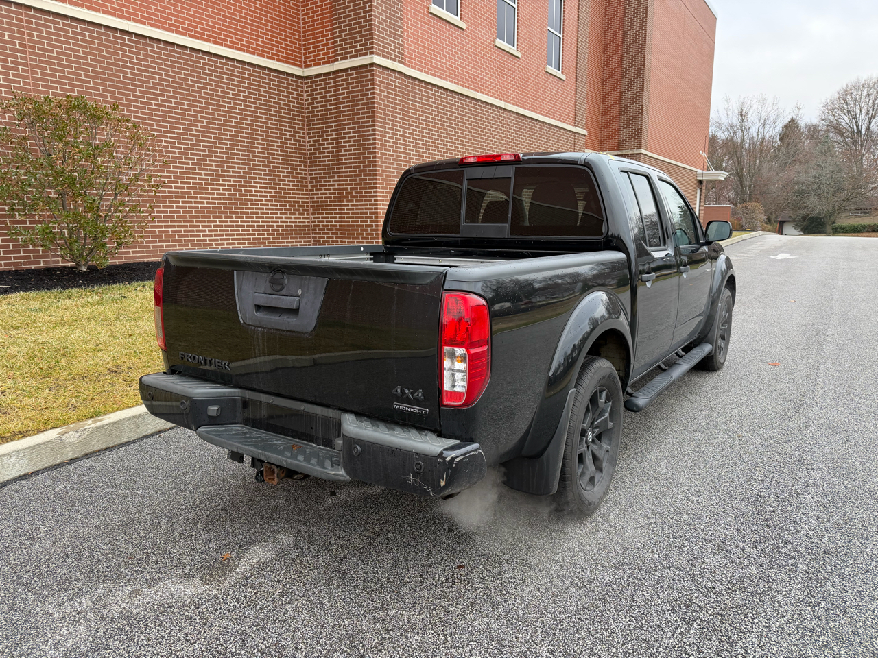 Nissan Frontier  2020
