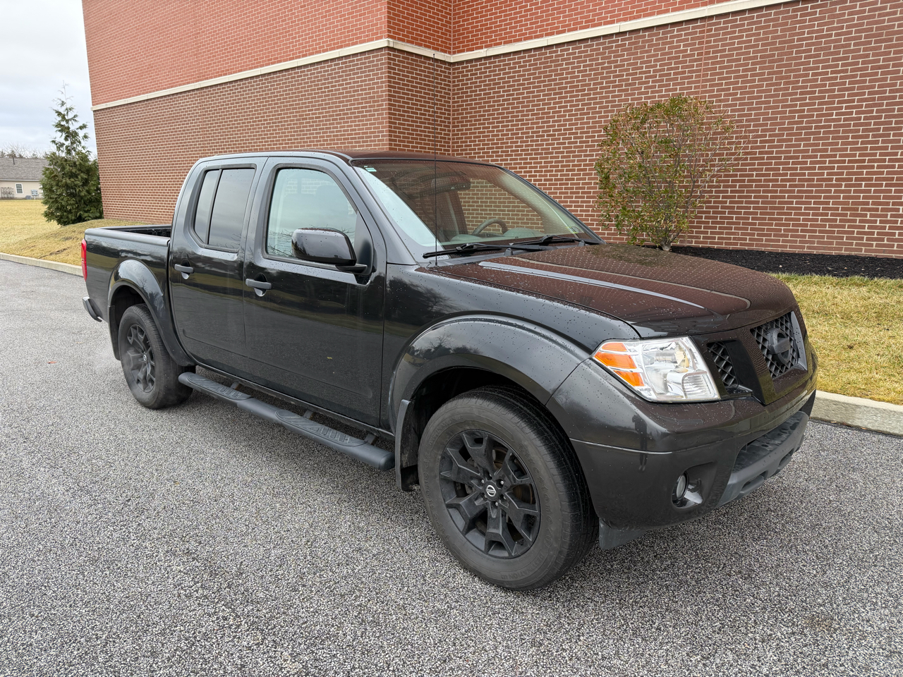 Nissan Frontier  2020