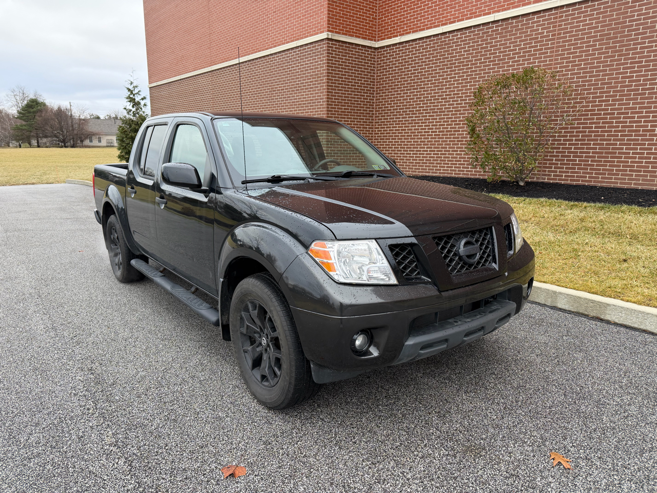 Nissan Frontier  2020