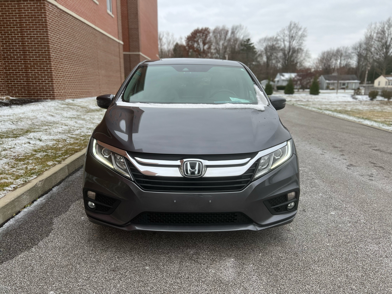 2020 Honda Odyssey photo 2