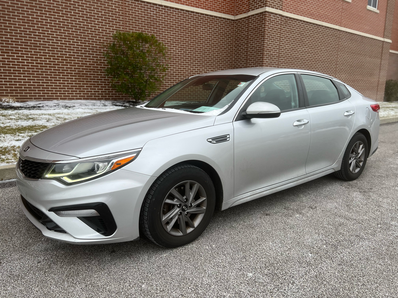 2020 Kia Optima LX photo 3