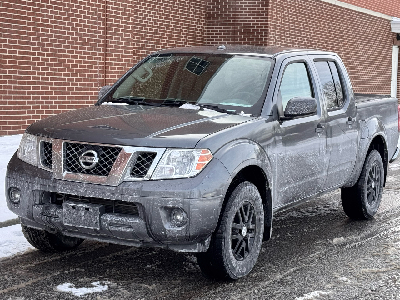 2017 Nissan Frontier SV's photo