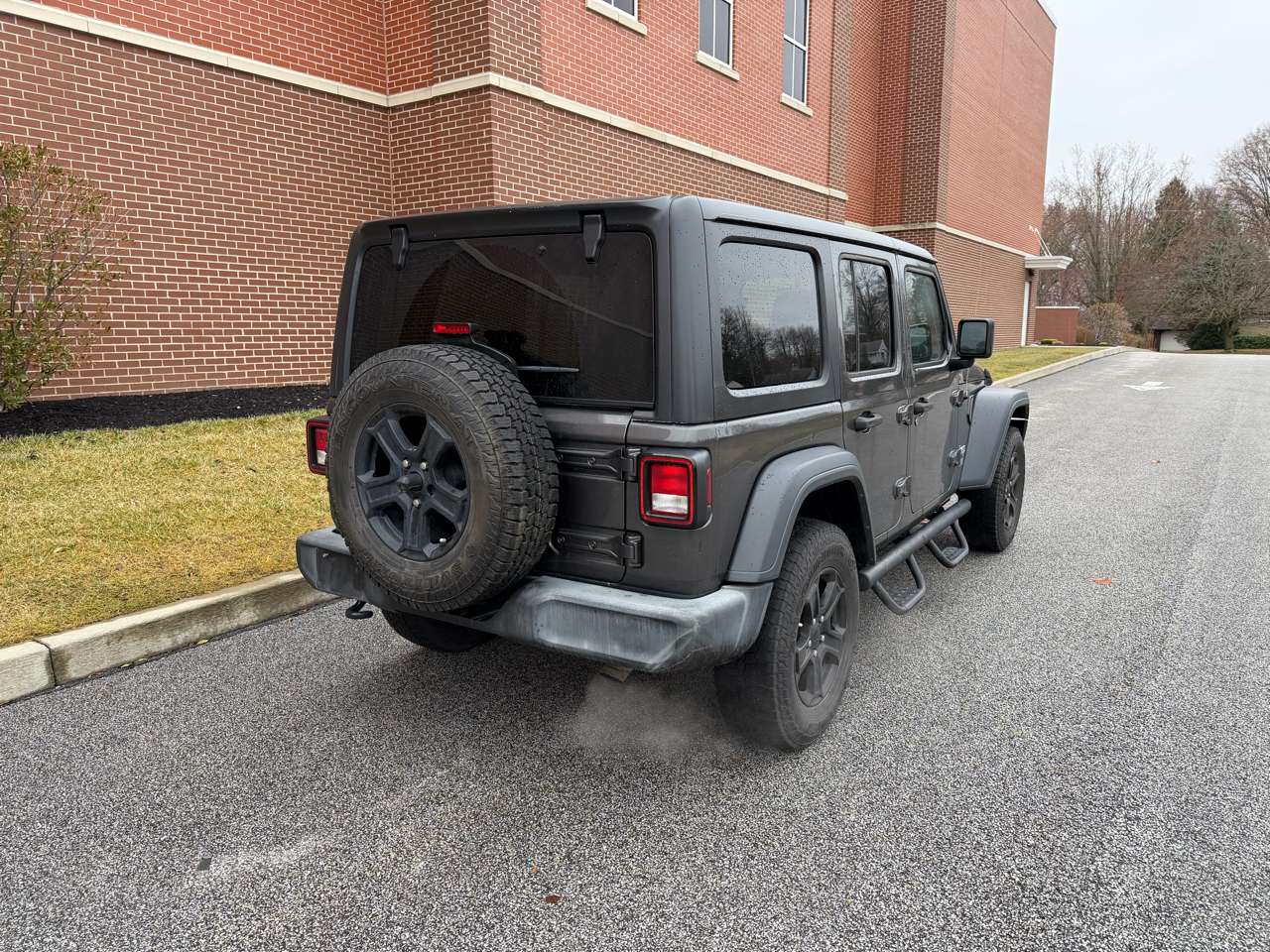 Jeep Wrangler  2019