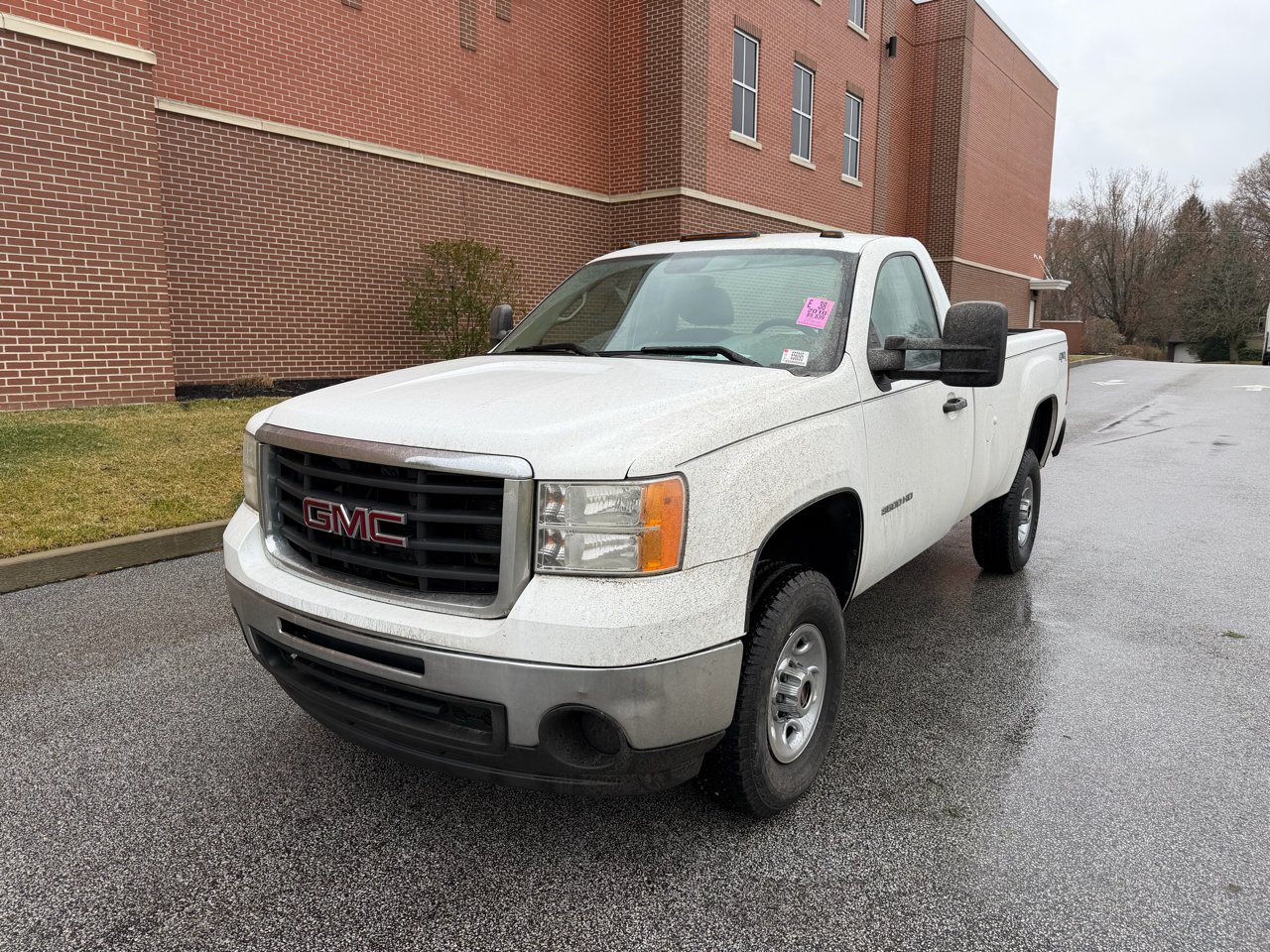 2010 GMC Sierra 3500 WT's photo