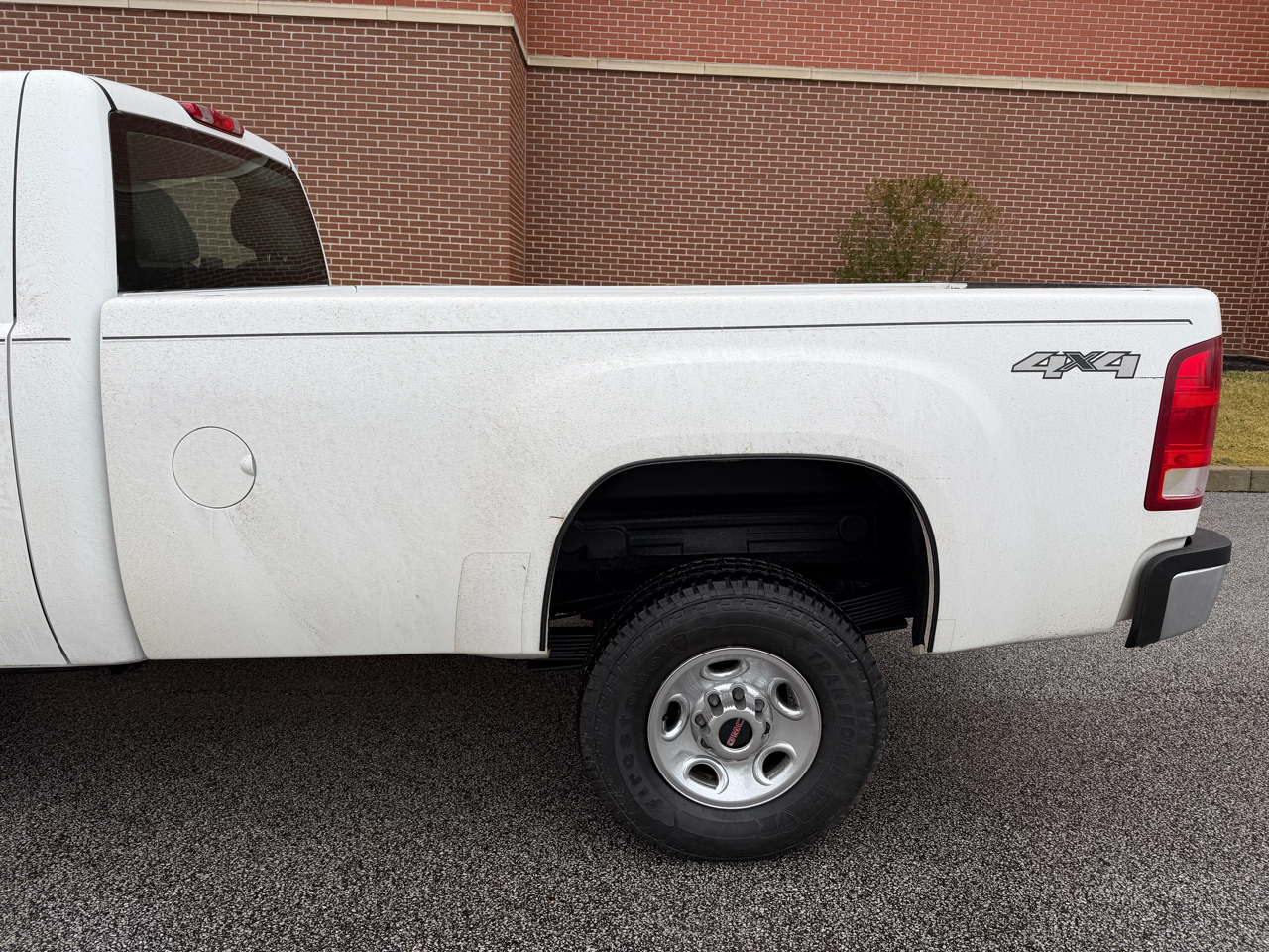 GMC Sierra 3500HD  2010