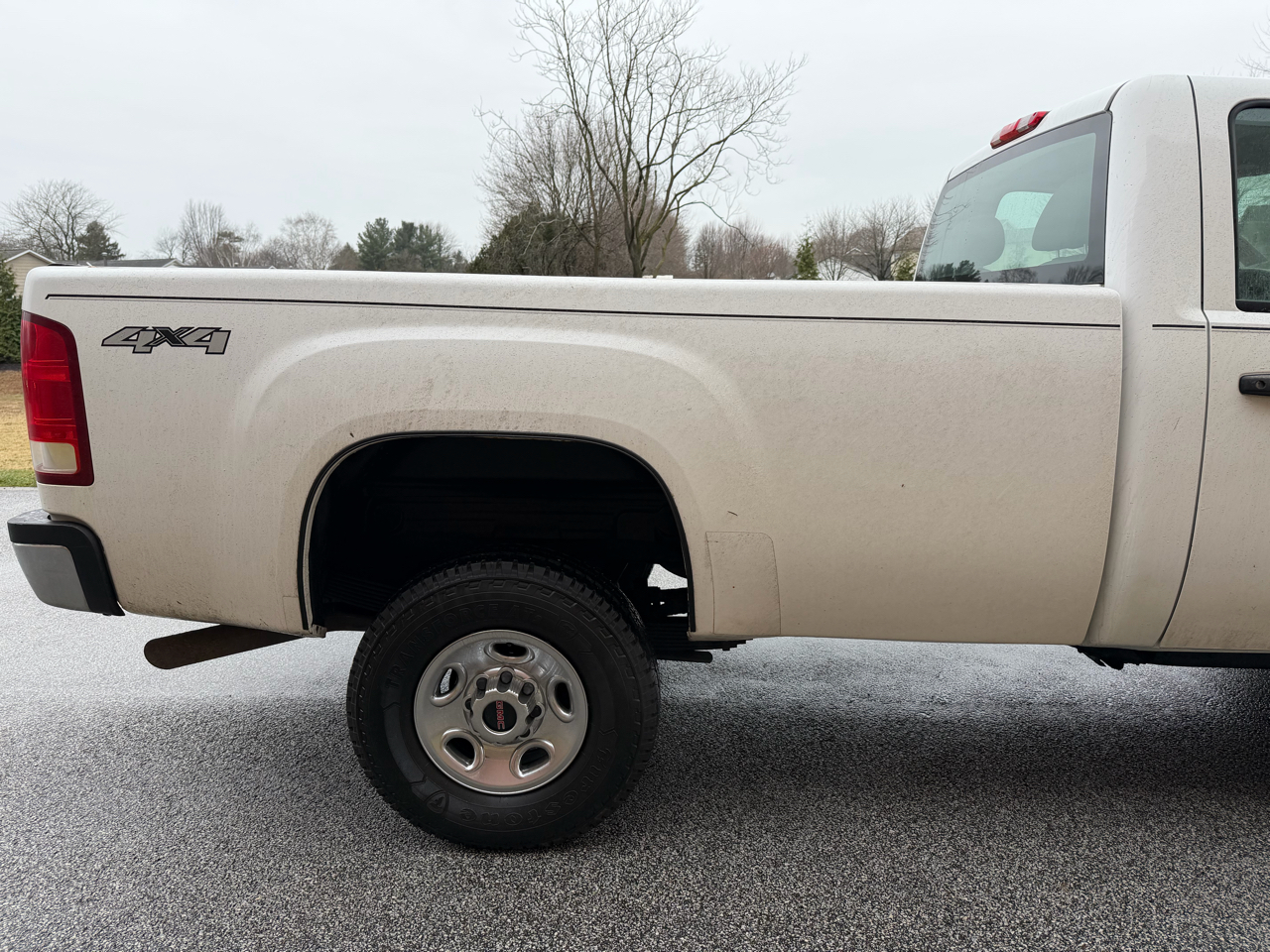 GMC Sierra 3500HD  2010