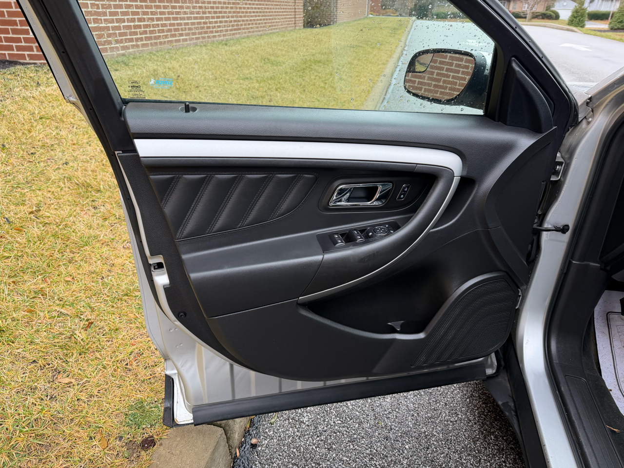 Ford Taurus SEL 2017