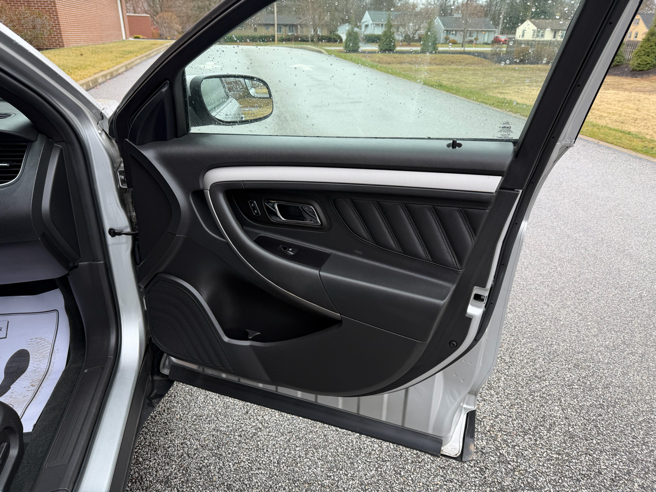 Ford Taurus SEL 2017